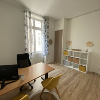 Bureau privé 15 m² 1 poste Coworking Rue Pierre Flourens Béziers 34500 - photo 8